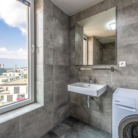 Apartment Nova Karolina, Center